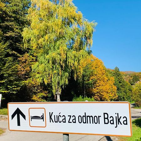 Kuca Za Odmor Carolija Villa ยาสเตรบาร์สโก ภายนอก รูปภาพ